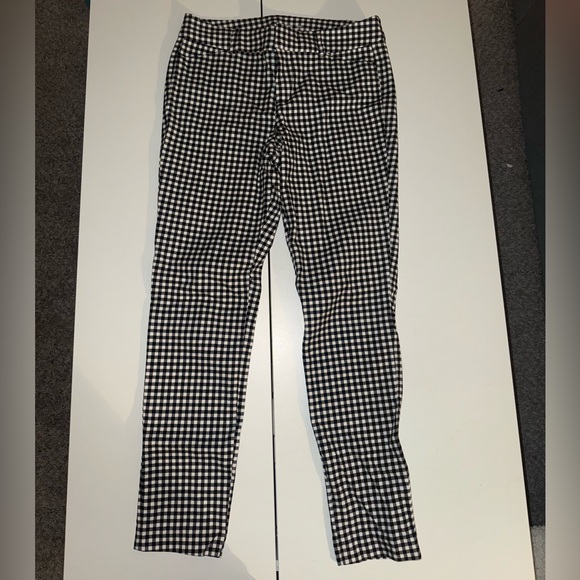 Old Navy Pants - Old Navy Black and White Plaid Pants